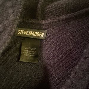 Steve Madden sweater shawl. On size fits all.